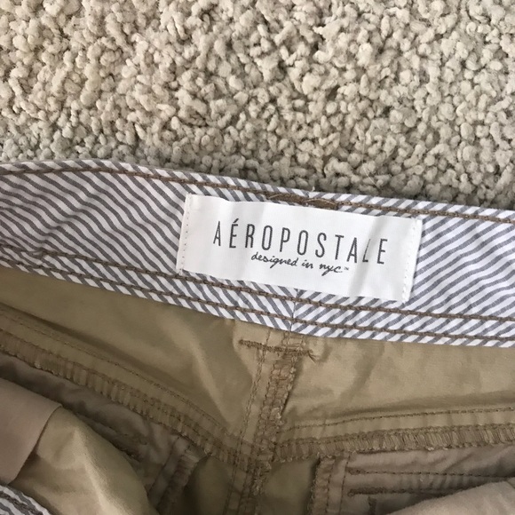 Khaki Jean Shorts - Picture 2 of 4